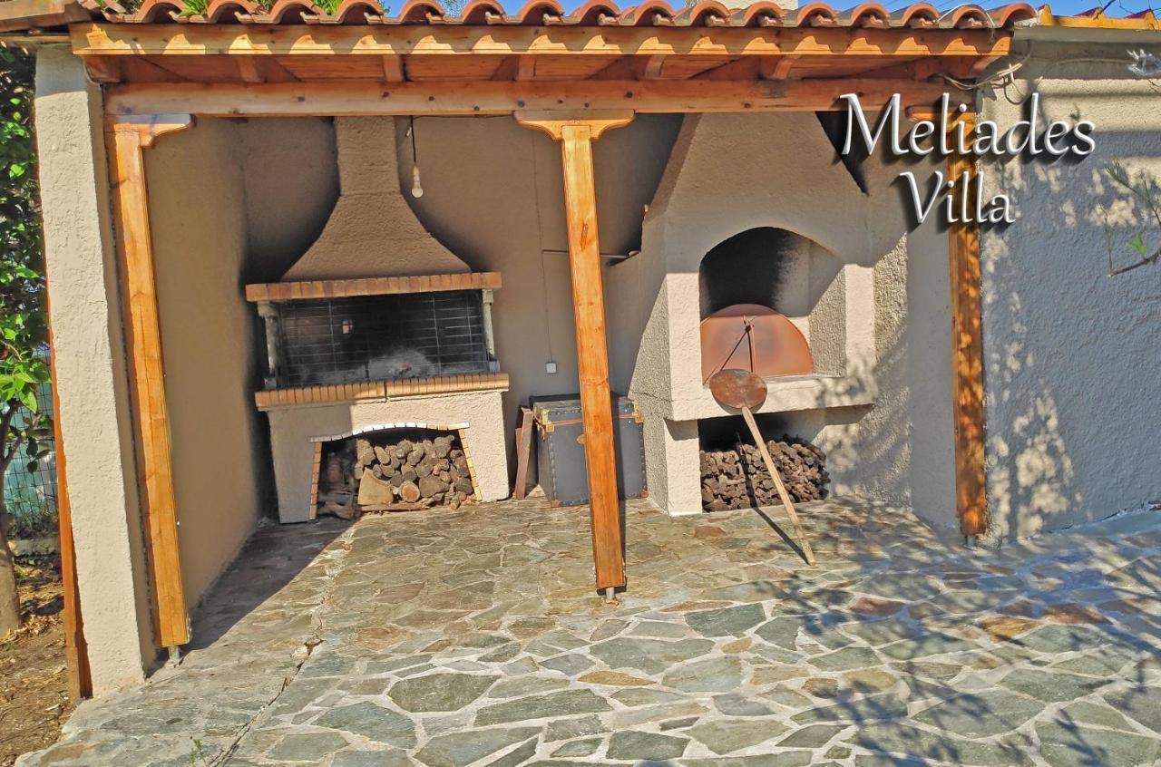 Meliades Villa Agioi Theodoroi Extérieur photo